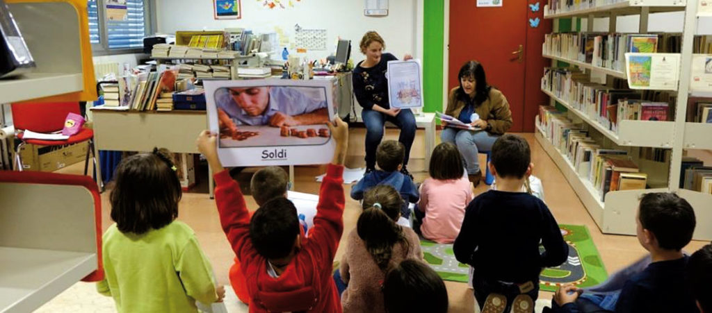 Giochiamo-con-la-moneta-in-biblioteca